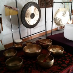 Sacred Sound Meditation With Crystal and Tibetan Bowls Gong Chimes by Jeanie Ward.mp3