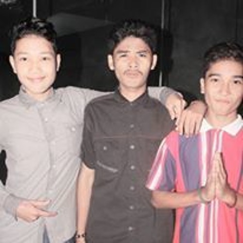 Stand Here Alone - Korban Lelaki ( Lyrics)