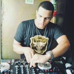 Wison G - Domingo Por La Tarde [Intro.105BPM] By. Dj Cory