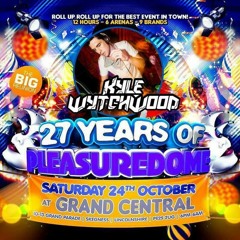 Kyle WytchWood & MCs Whizzkid & Eruption  Live @ Pleasuredomes 27th Birthday - 24.9.2015