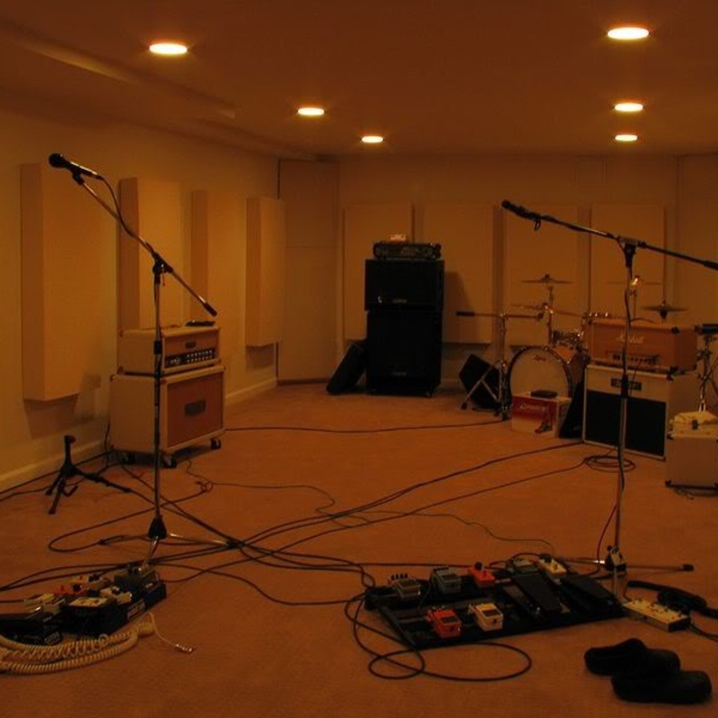 Jamming in the Basement. episode artwork