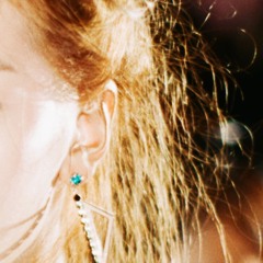 clumsy playing  YENNY  x  j♡†n