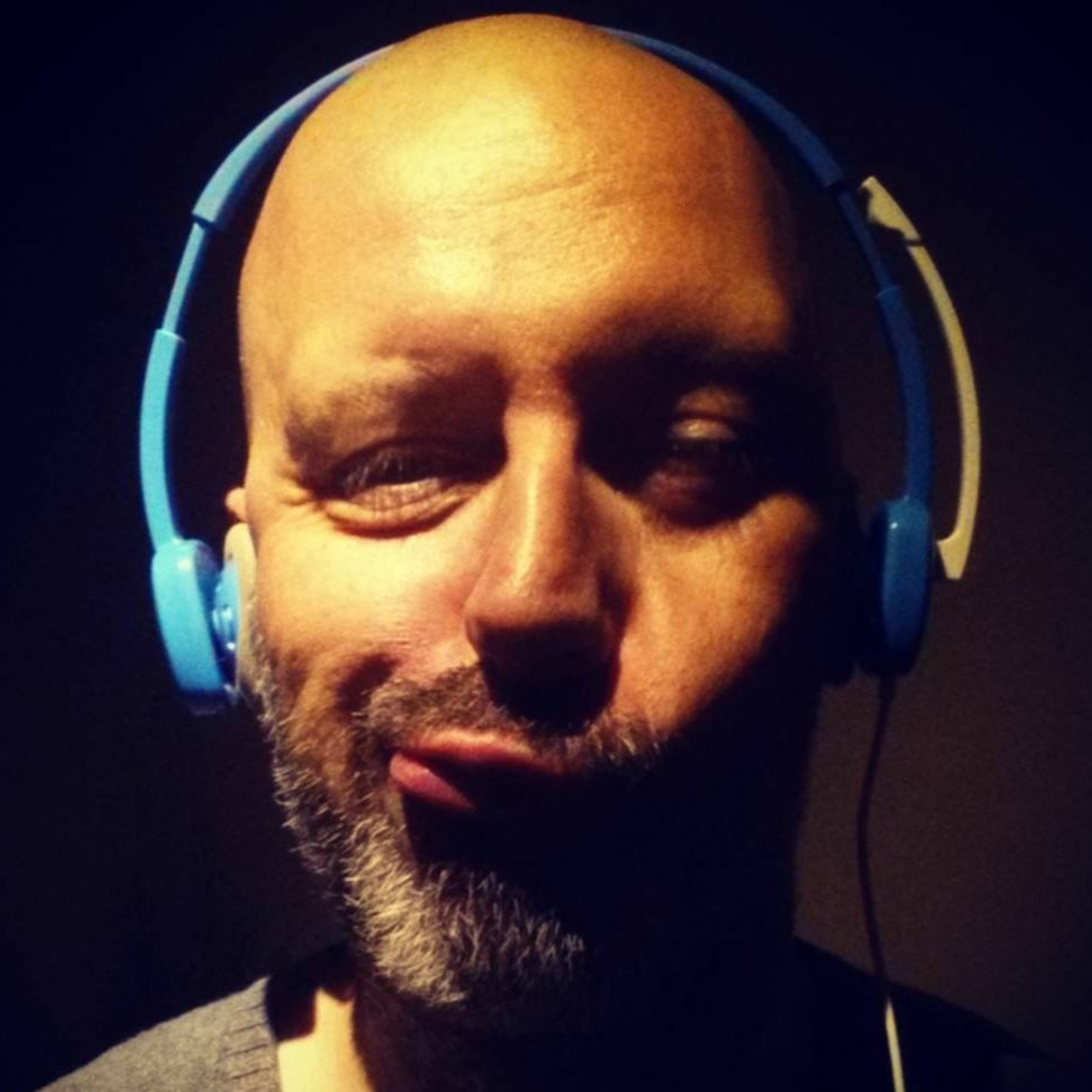 Live Recorded DJ Sets in venues or festivals