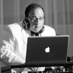 Johnny Looch Spins for Frankie Mo II