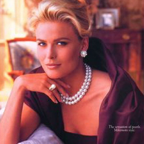 ﻿ＴＡＬＫ２ＭＥ (GOLD TAPE NOW AVAILABLE, LINK IN DESCRIPTION)