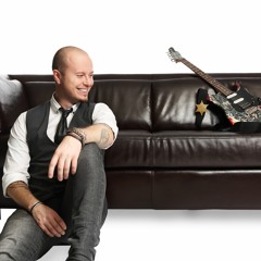 Daughtry - Home (performed by Magnus Lervik for vocal practice)