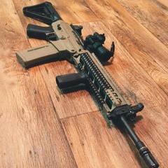 Riding with my nigga trap