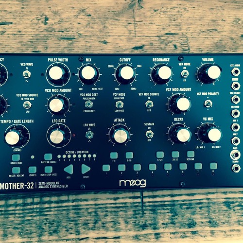 Fluid Machines  Moog Mother 32 Vers2