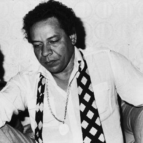 من مجهول