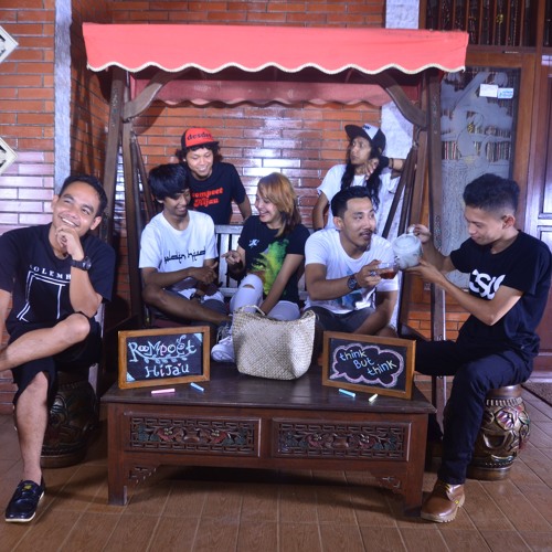 Roompoet Hijau - Think But Think