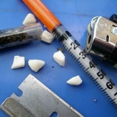 Crack Bizzy x Mac J Prod By. MikeDiggem