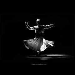 بَكَتْ عَيْني غَدَاةَ الدَّمْعَ دَمْعًا