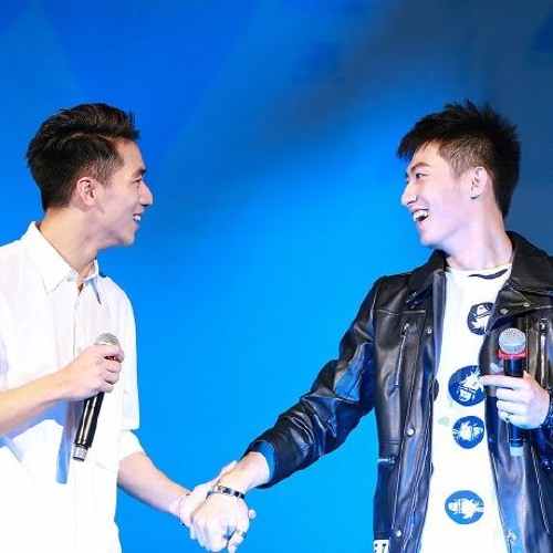 尘埃- Dust - Bụi - Hứa Ngụy Châu