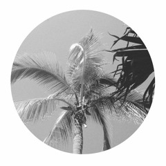 DLY003 | Konvex | Glass Heart