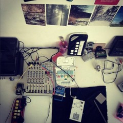 Improvisaation-01 : Circuit Bending