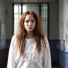 Ivy Escapes (from Thirteen ep 1)