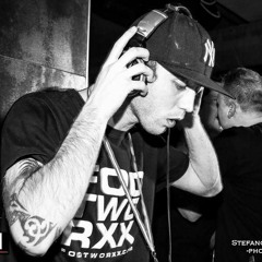 A-KRIV / IT / TOXIC SICKNESS RESIDENCY SHOW / MARCH / 2016