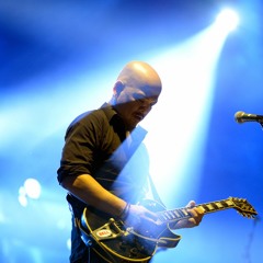 Benny Breaks The Bank