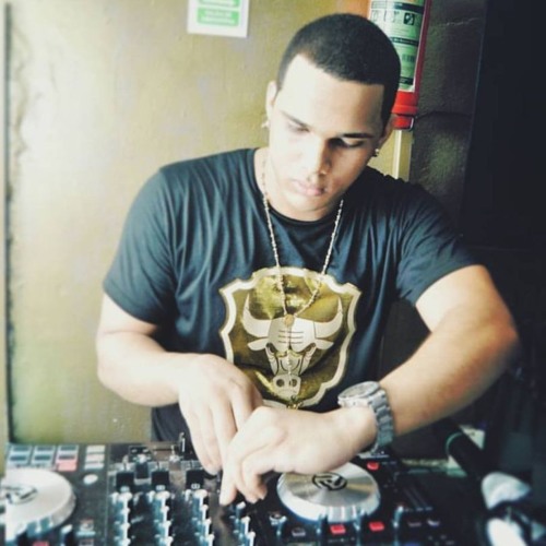 Super Neno Man - El Chiquito 110BPM DEMBOW INTRO @Djcoryrd