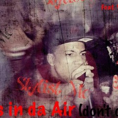 Hands In Da Air (dont care)