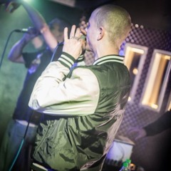 G.U.N - KELEIVIS