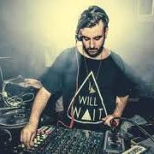 Marco Faraone - Over The Clouds (Original Mix) [DRUMCODE]