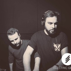 Moonbootique Podcast #3 by Matchy & Bott