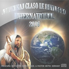 03 - International - 03. Lolia - Das Savore Tshanga Angla Del (France)