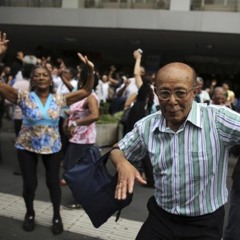 Move to The Groove!