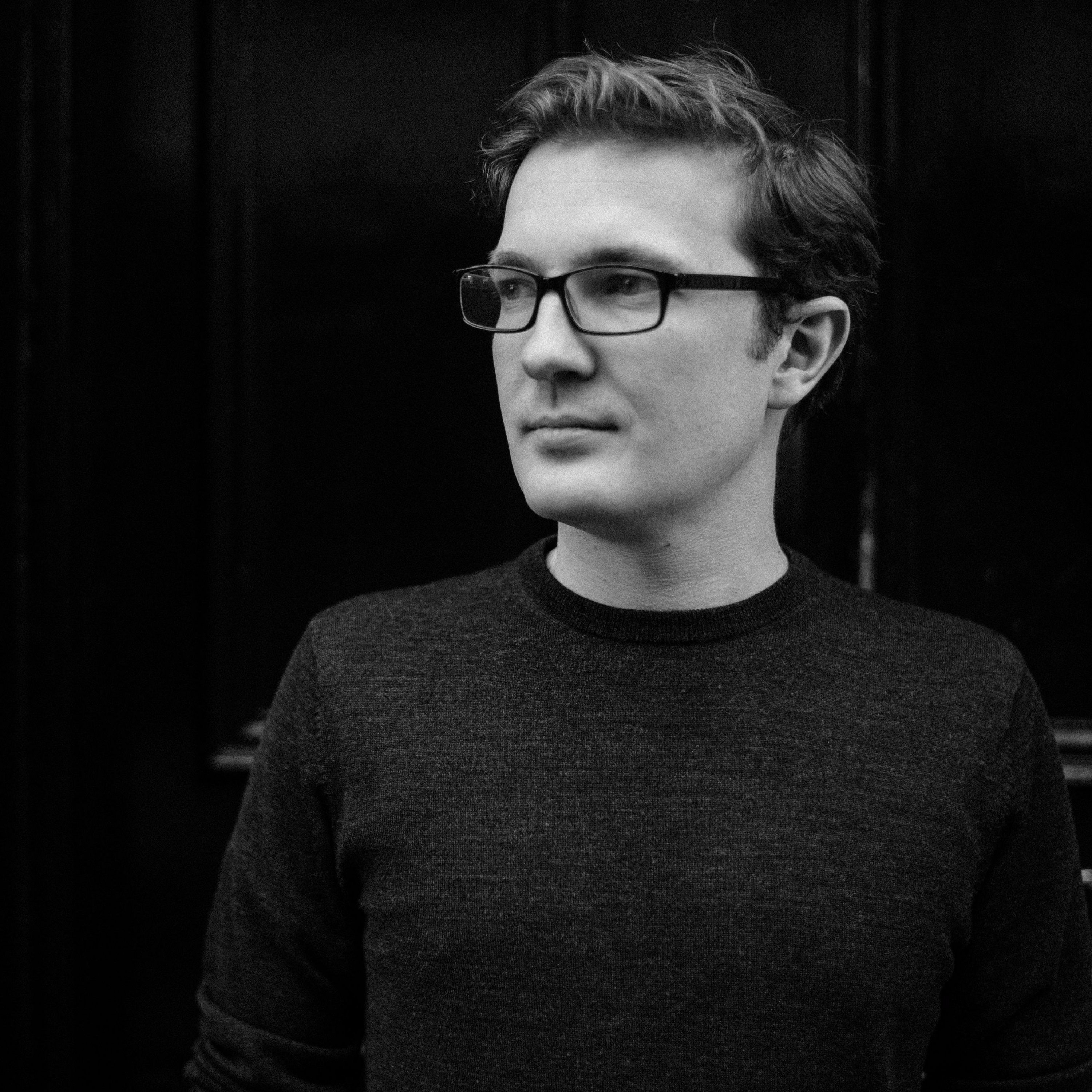 Henry Mason on spotting trends, why experiences are viral and the algorithms that run Swedish rail episode artwork