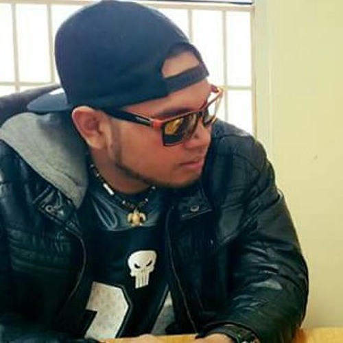 Upwe enetin tongek by chris & ower