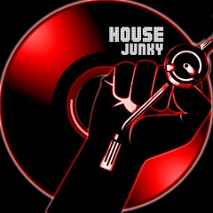 House Junky - The Sound Of Violence ft Stephen Edwards