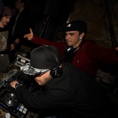 M. TEKNIQE vs LEGACID @ THE RAVE CAVE