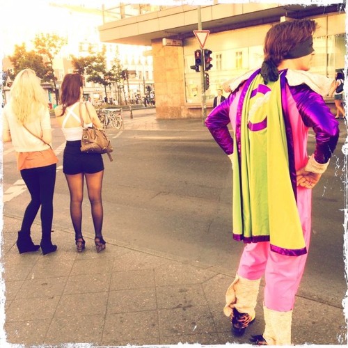 WohnzimmerMärzWarmUpProgramm