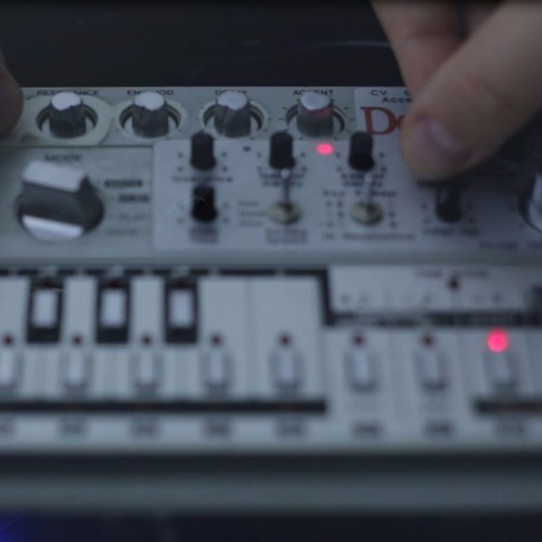 Riemann 303 Devilfish - Acid Techno (Demo Track)