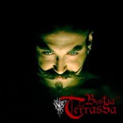 DIOSES DE LA GUERRA Ft. KDM (y Miki de Agnusdey)