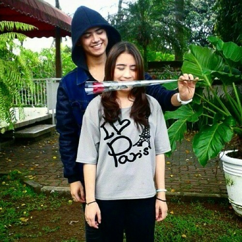 Aliando Ft Prilly Inginku Bukan Hanya Jadi Temanmu By