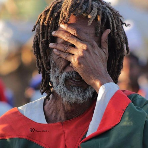 زدني بفرط الحبّ فيكّ تحيراً|محمد البشيرهاشم