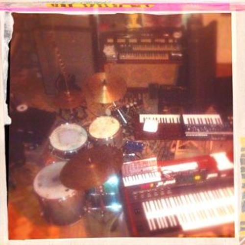 TOOLSHED Ellis 3