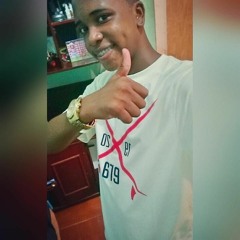 MC VINICINHO = TAMBORZINHO XERECA PRA ELAS SENTAR NO PAU [ BRABA ] [ DJ PH DE NTR ]