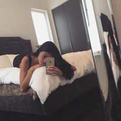 Madison Beer- Creep by RadioHead (LiveChat)