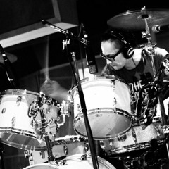 Stream Tsuyoshi Yamada music | Listen to songs, albums