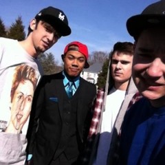 CREW (FREESTYLE MOBIN )MOBIN SPRING BREAK *** WhErEs MiCky D****(Tritch, Salami, Papa Ed, J-Lee)