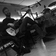 Jim Cooper Session Bassist