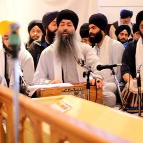 ਸੁਣਿ ਸੁਣਿ ਸਾਜਨ ਮਨ ਮਿਤ ਪਿਆਰੇ ਜੀਉ ॥