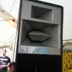 Gravesy Warm Up Set - Head High