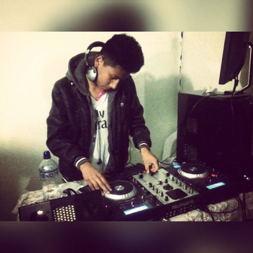 Envale DJ KEVIN( 145 BPM )