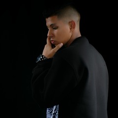 Hola- Elniko Arias Ft Diaz