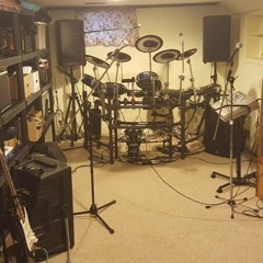 Evil Ways- (Wutever Band Rehearsal 2009 on a Zoom H4n Digital Recorder)