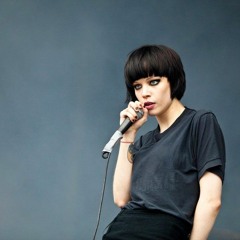 Not In Love (Crystal Castles ft Robert Smith(The Cure)-Cover)